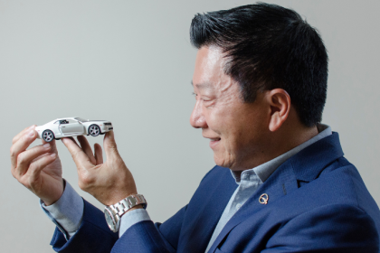 Potência, design e exclusividade: Milton Seigi Hayashi revela o fascínio por trás do ícone Camaro importado.