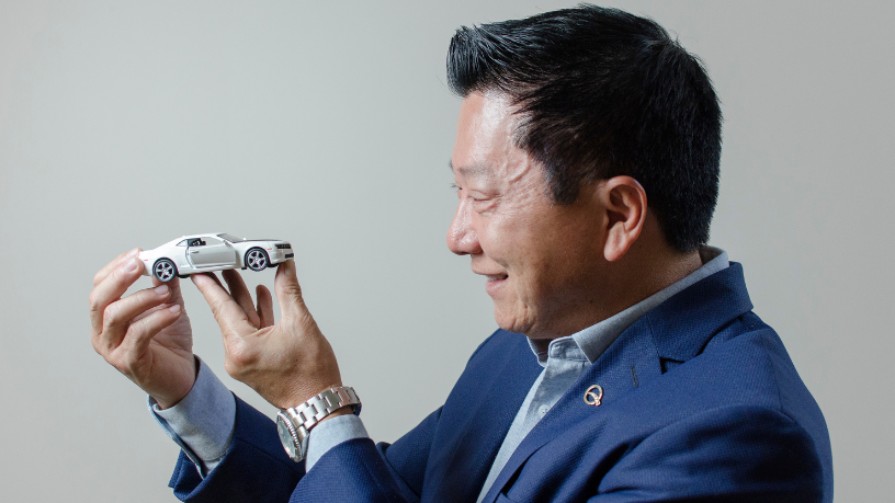 Potência, design e exclusividade: Milton Seigi Hayashi revela o fascínio por trás do ícone Camaro importado.