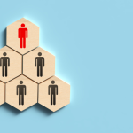 Liderança prática: Como cobrar com respeito e manter o time unido? Alfredo Moreira Filho mostra como alinhar cobrança e confiança sem perder a equipe.