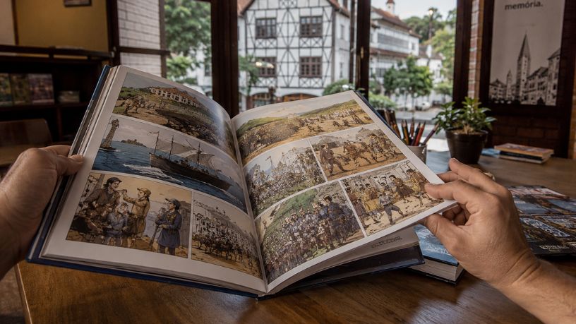 História de Santa Catarina em quadrinhos: como Blumenau transforma educação e cultura em linguagem visual acessível