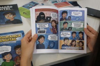 A Importância do Uso de Narrativas Gráficas e da Revista em Quadrinhos na Prevenção de Crimes Virtuais
