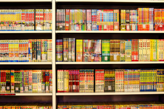 Japão aposta em inteligência artificial para traduzir mangá e anime antes que a pirataria chegue primeiro